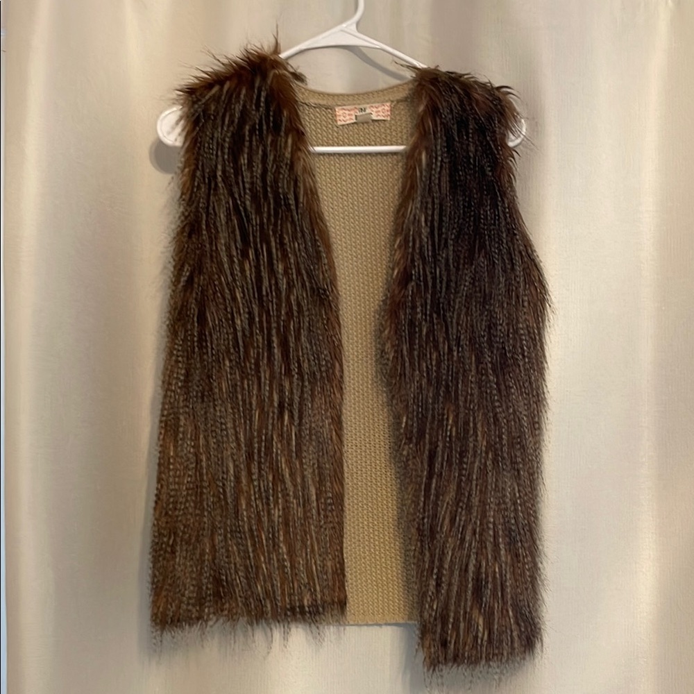 Brown Faux Fur Vest Juniors size small